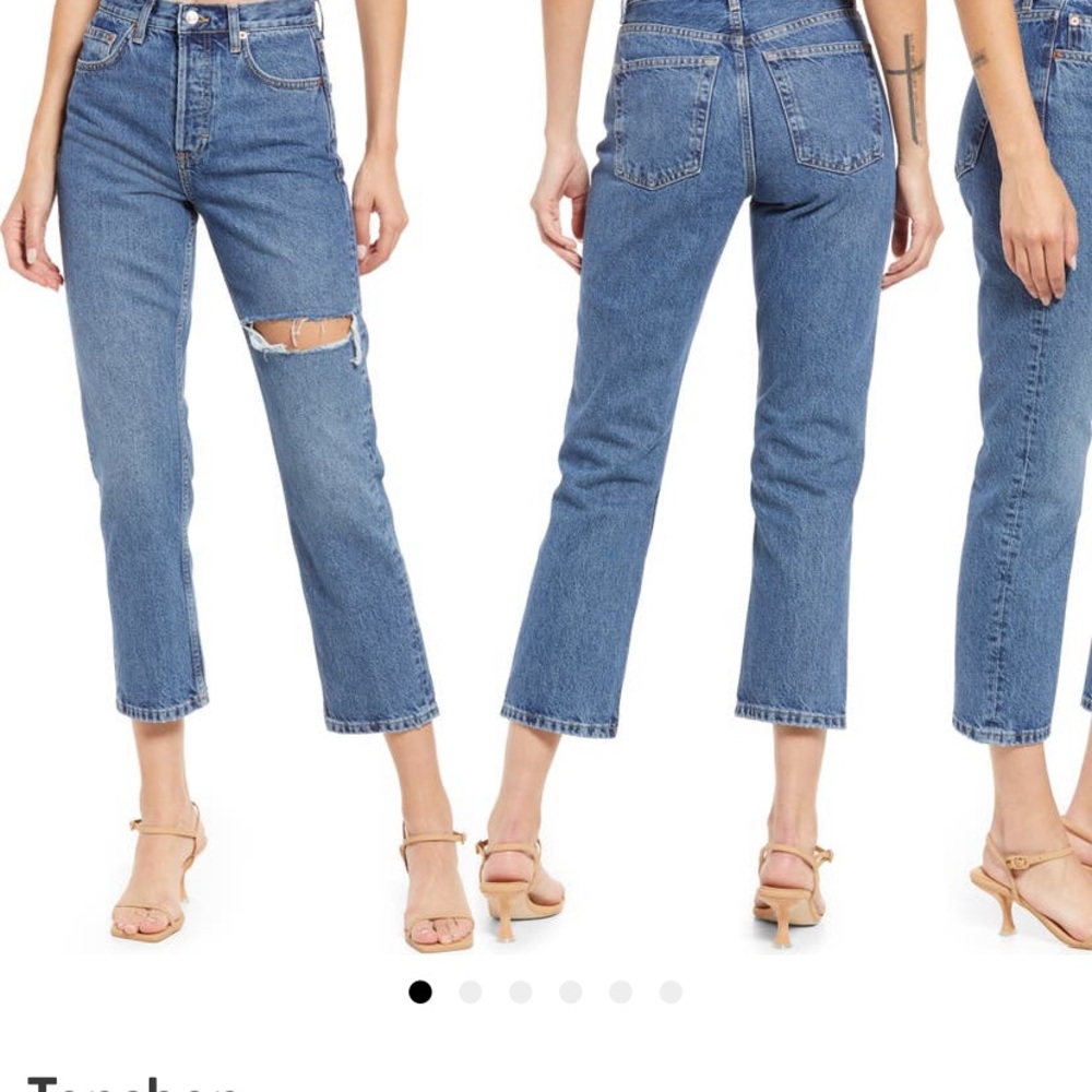 Topshop Editor Ripped Straight Jeans size 25.